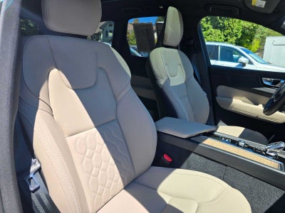 2026 Volvo XC60 Plus