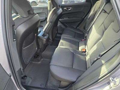 2026 Volvo XC60 Plus