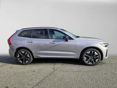 2026 Volvo XC60 Plus