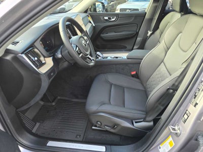 2026 Volvo XC60 Plus