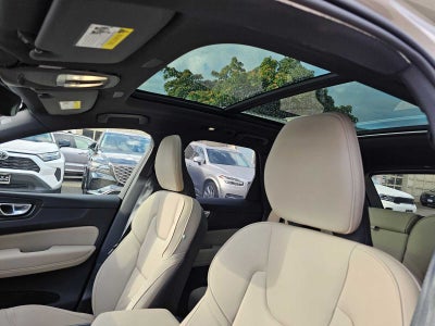 2026 Volvo XC60 Plus