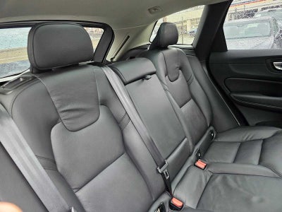 2025 Volvo XC60 Plus