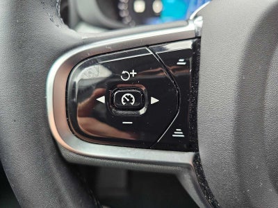 2025 Volvo XC60 Plus