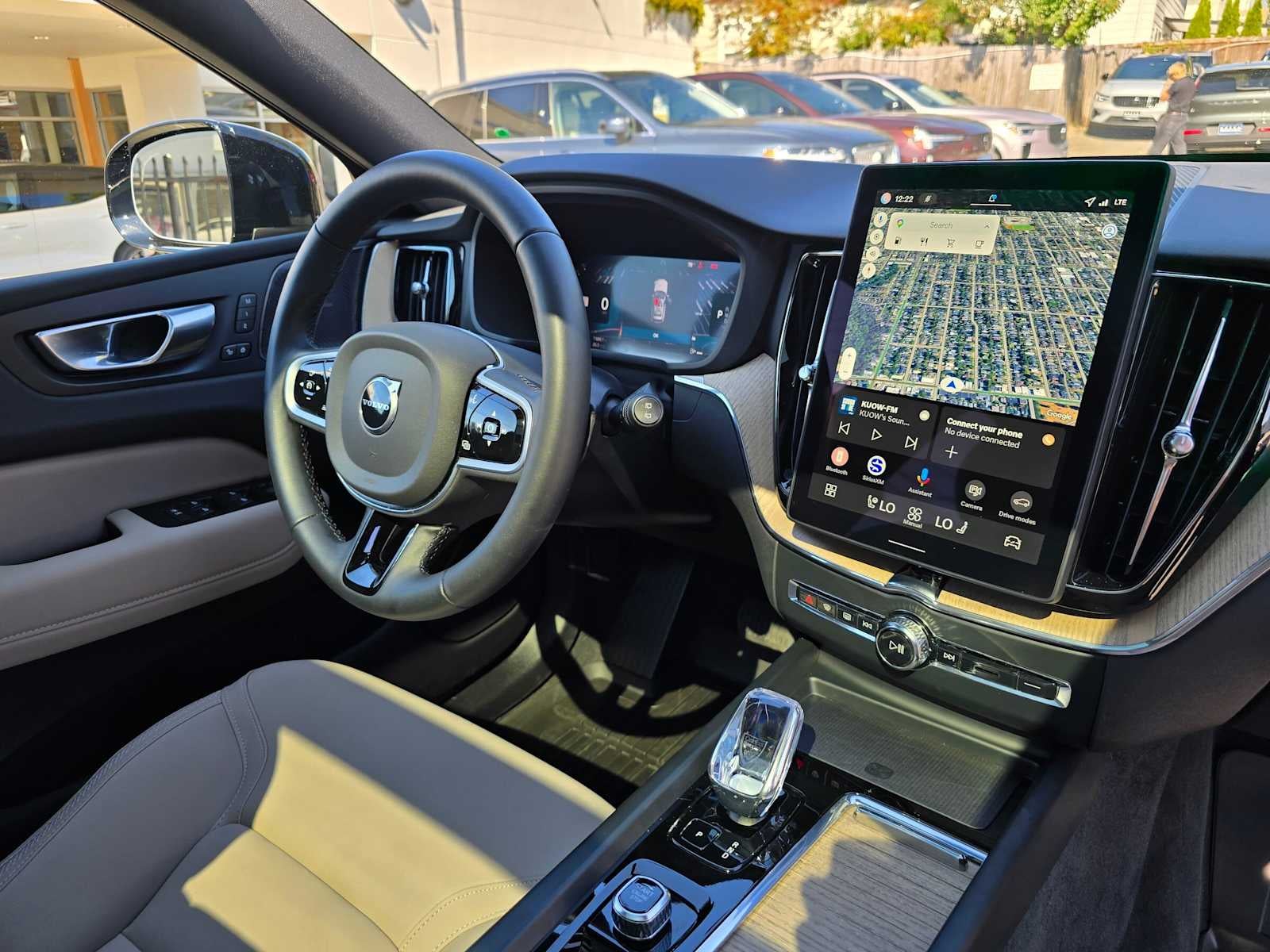 2026 Volvo XC60 Plus