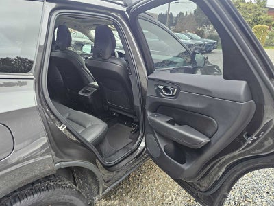 2025 Volvo XC60 Plus