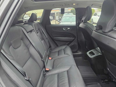 2025 Volvo XC60 Plus