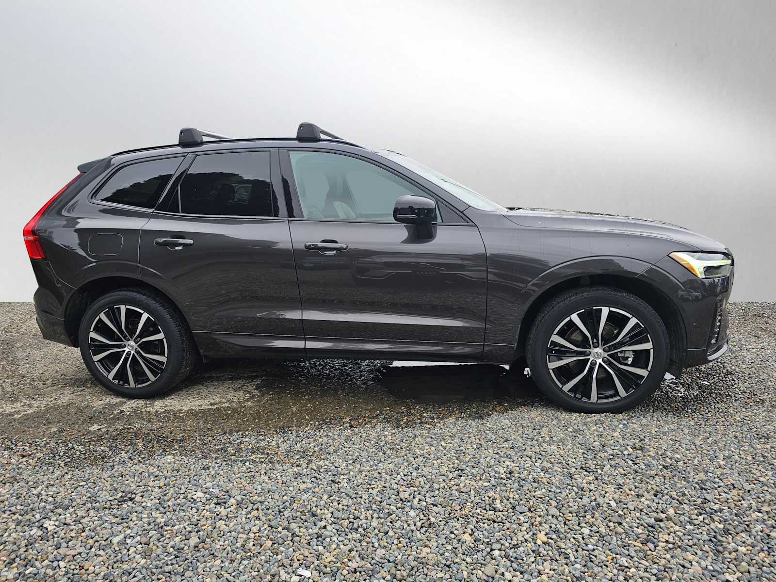 2025 Volvo XC60 Plus