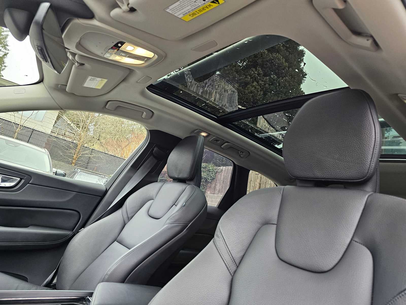 2025 Volvo XC60 Plus