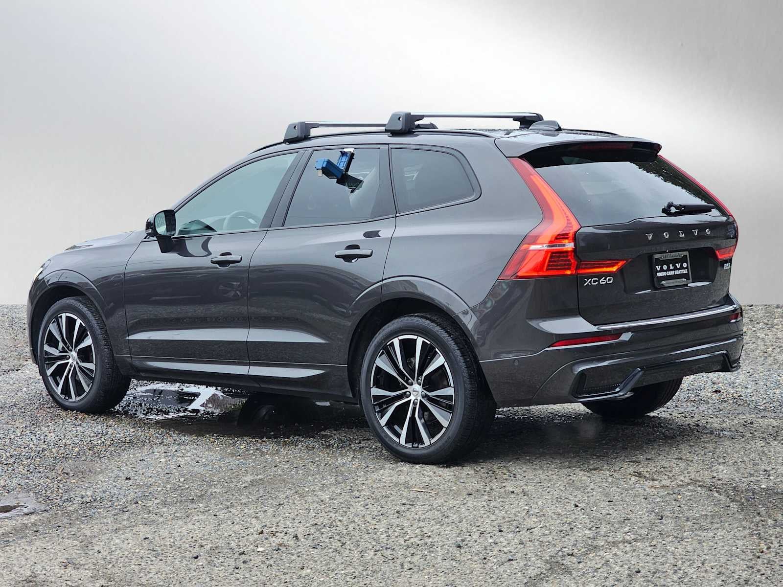2025 Volvo XC60 Plus