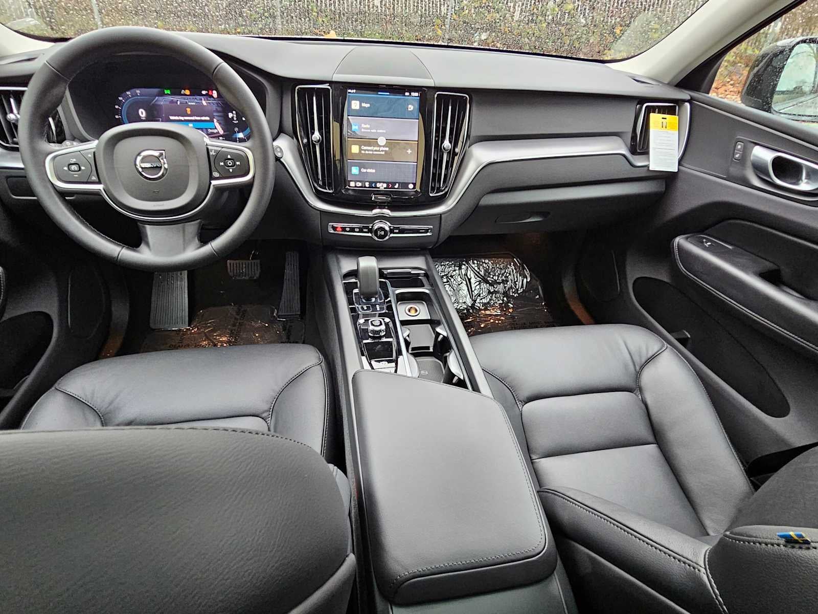 2025 Volvo XC60 Core