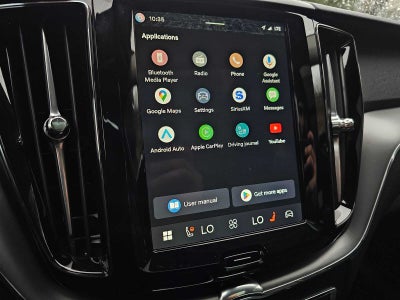 2025 Volvo XC60 Core