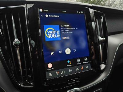 2025 Volvo XC60 Core