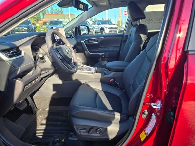 2025 Toyota RAV4 XLE Premium