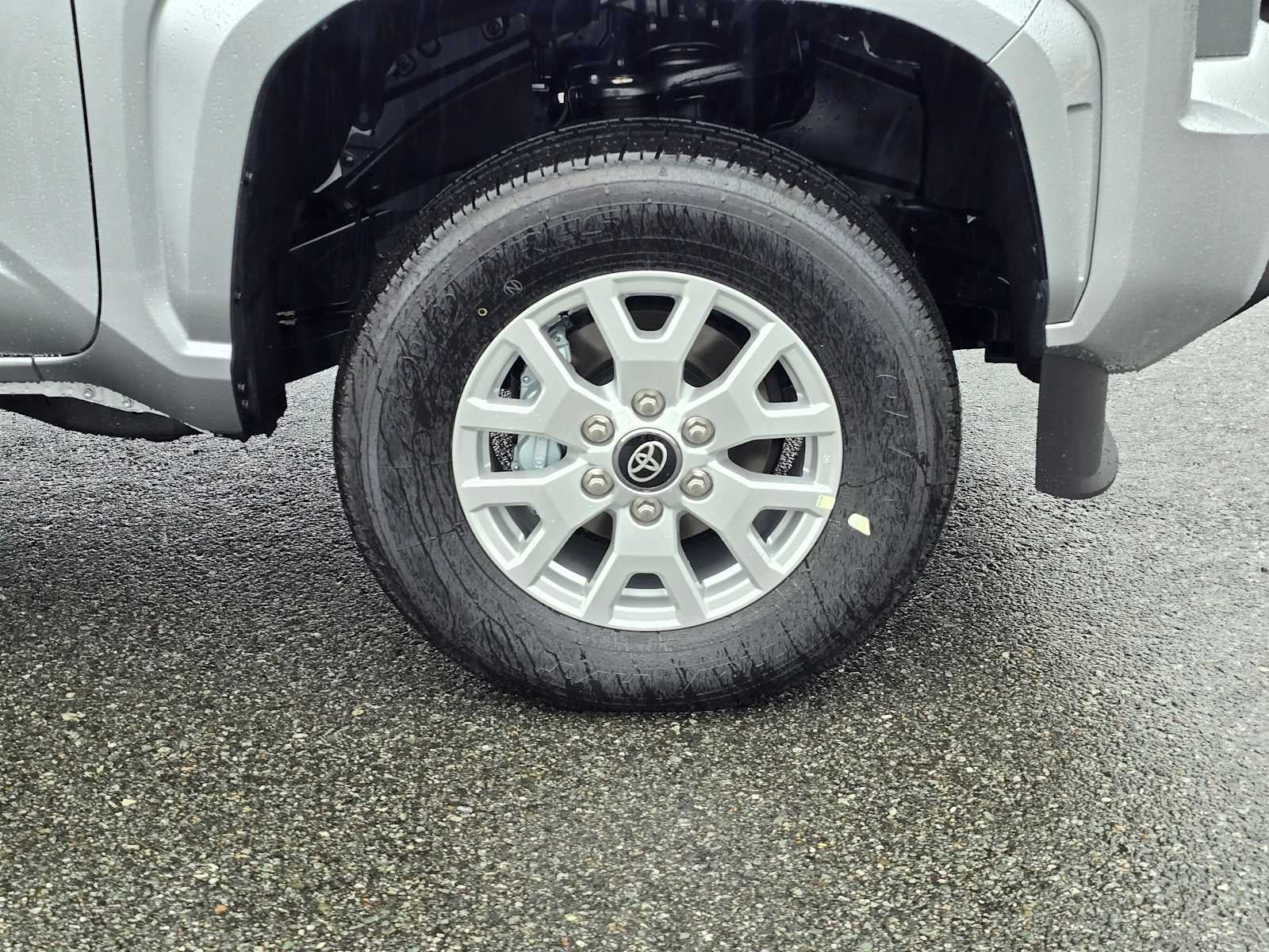 2025 Toyota Tacoma SR5