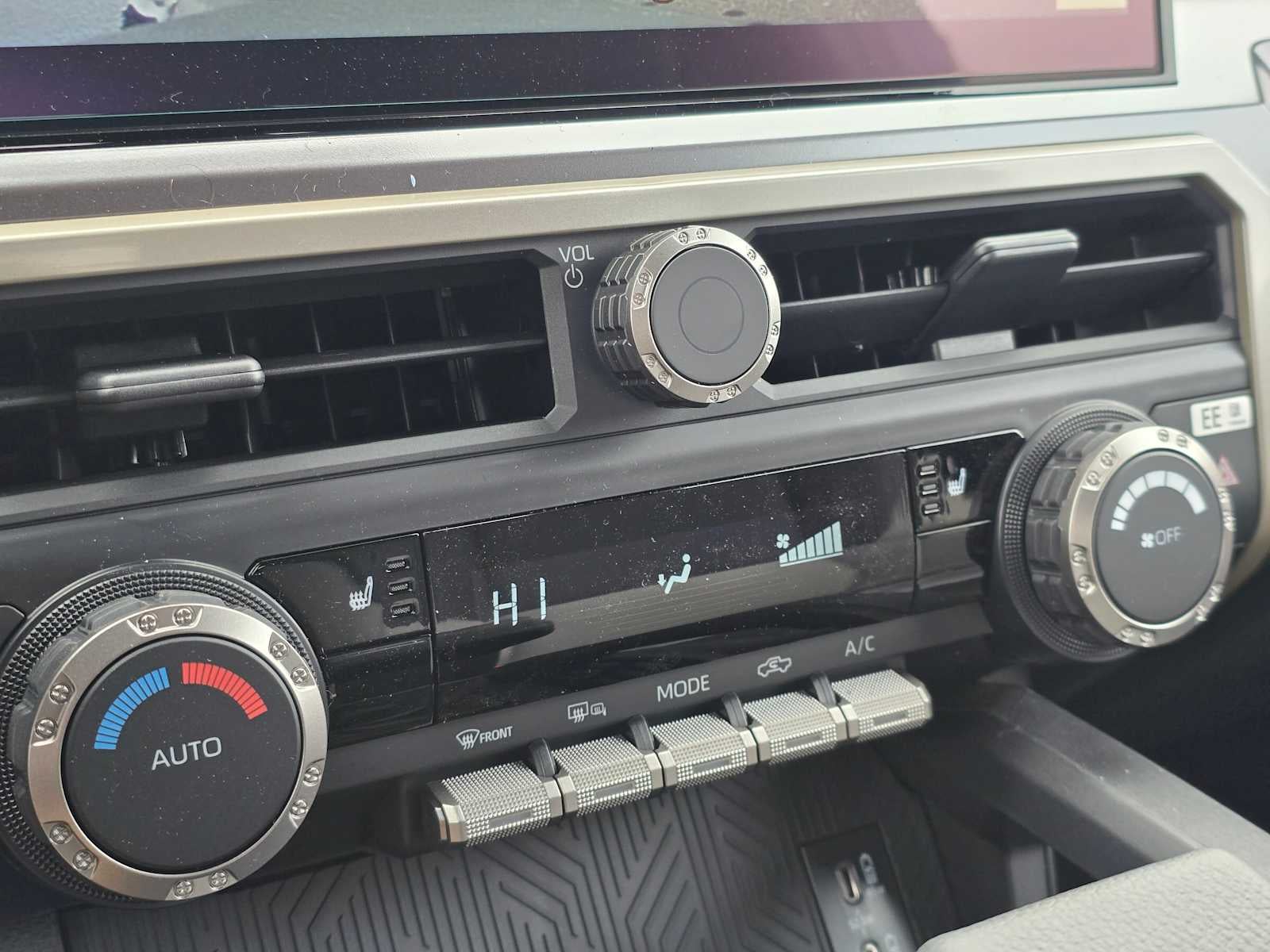 2026 Toyota Tacoma i-FORCE MAX Tacoma TRD Off-Road