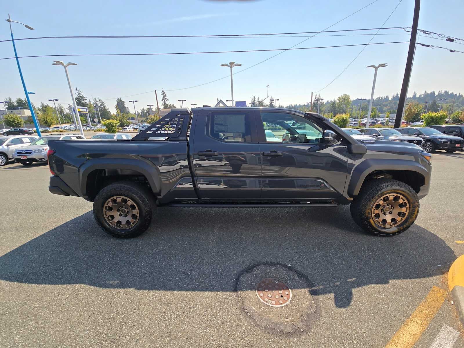 2026 Toyota Tacoma i-FORCE MAX Tacoma Trailhunter