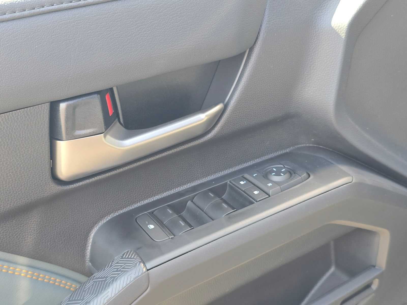 2026 Toyota Tacoma i-FORCE MAX Tacoma Trailhunter