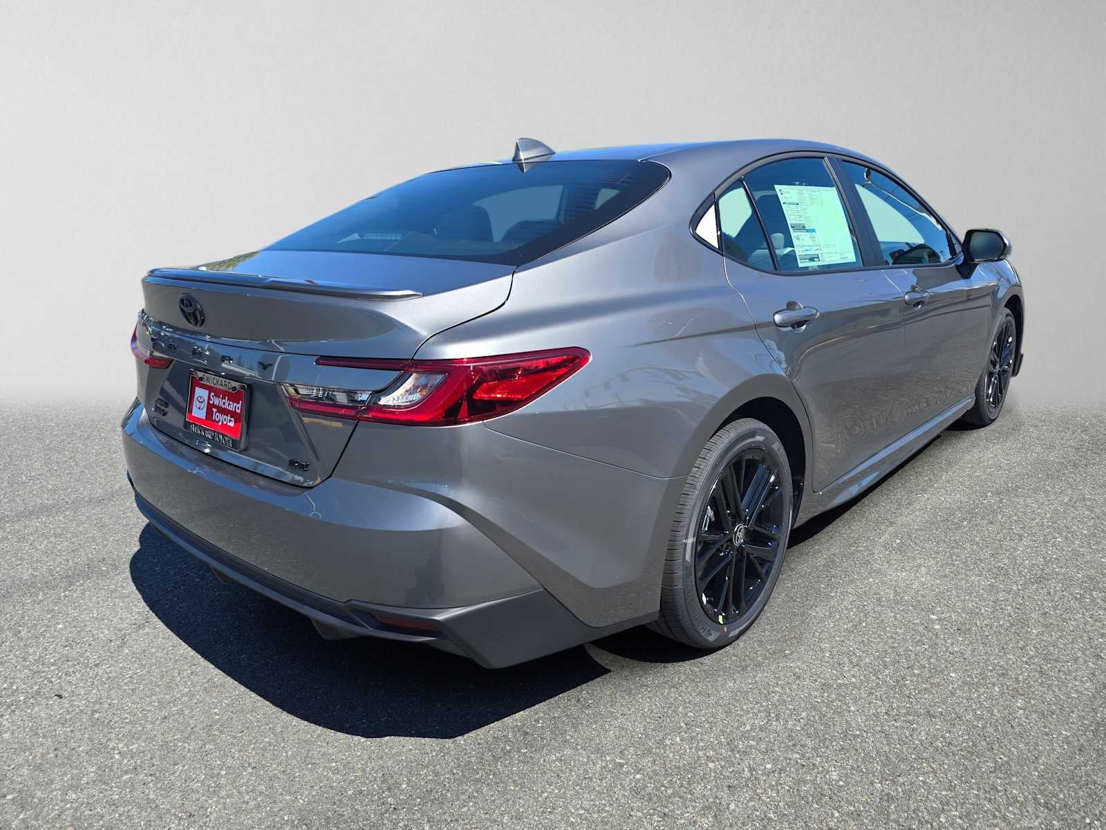 2026 Toyota Camry SE AWD