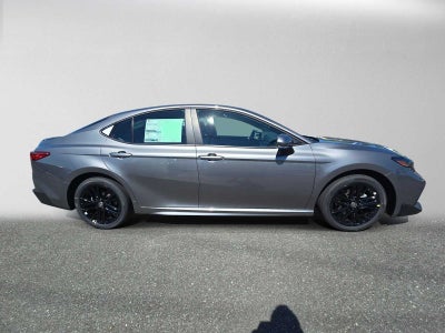 2026 Toyota Camry SE AWD