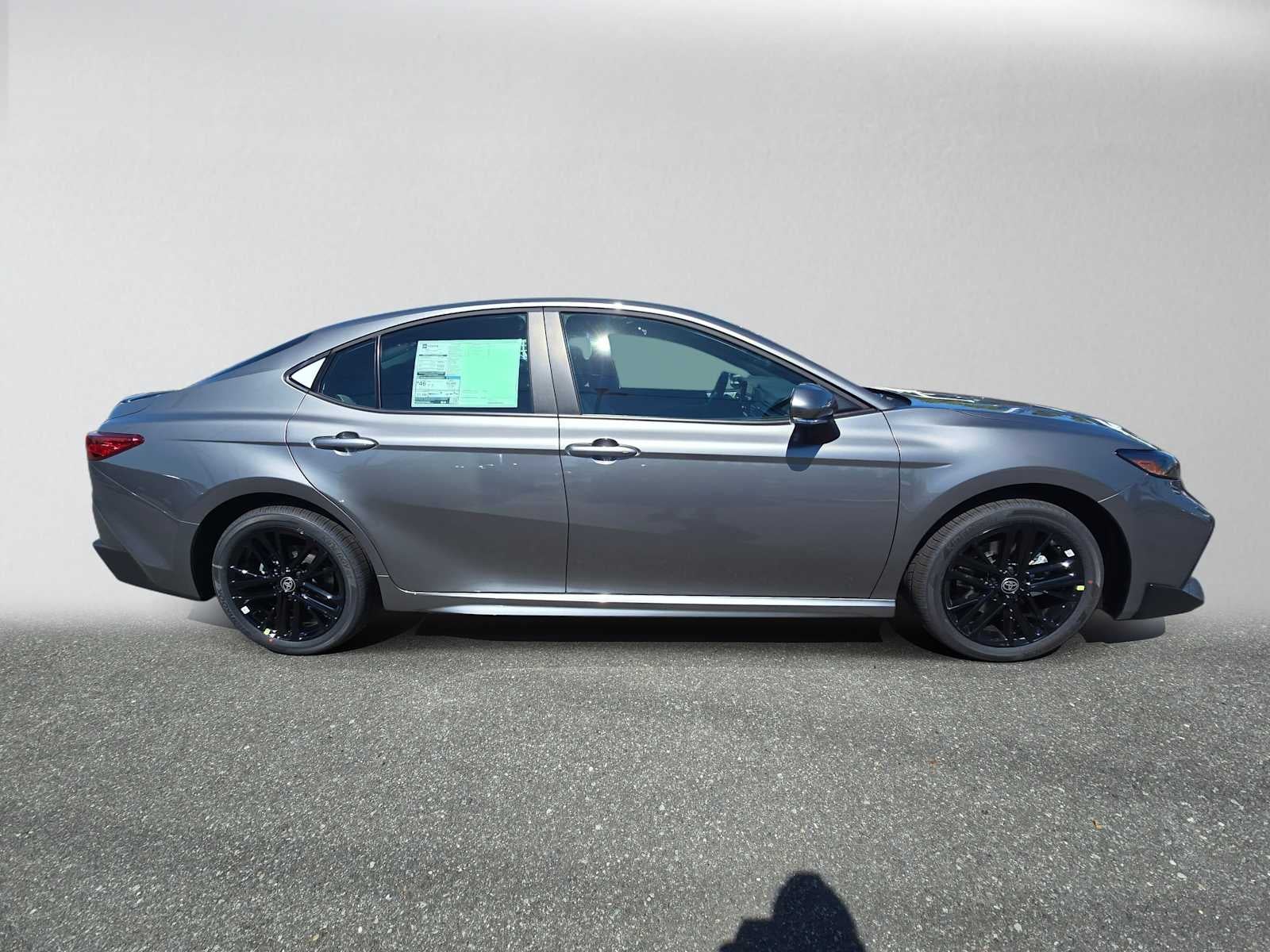 2026 Toyota Camry SE AWD