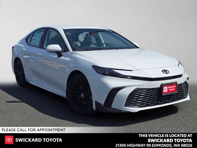 2026 Toyota Camry SE AWD