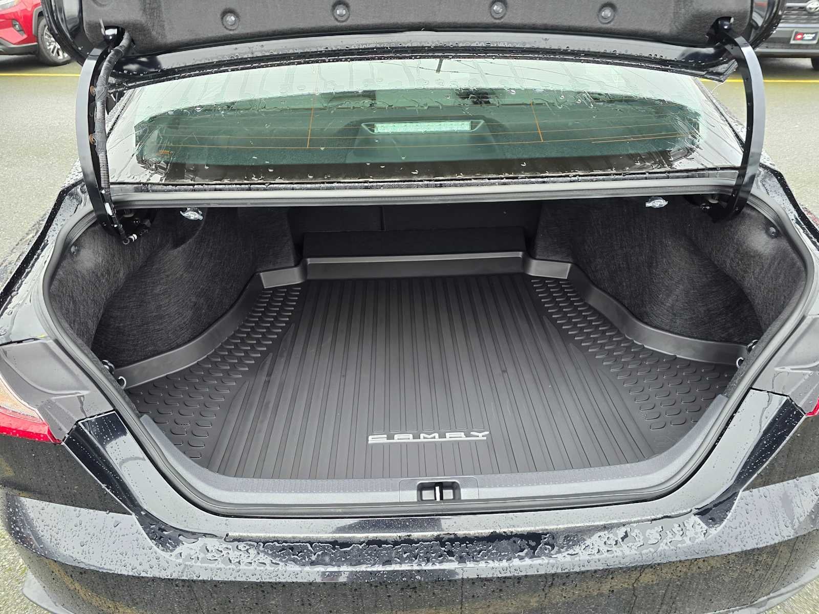 2026 Toyota Camry SE AWD