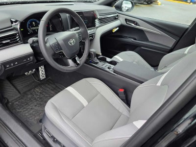 2026 Toyota Camry SE AWD