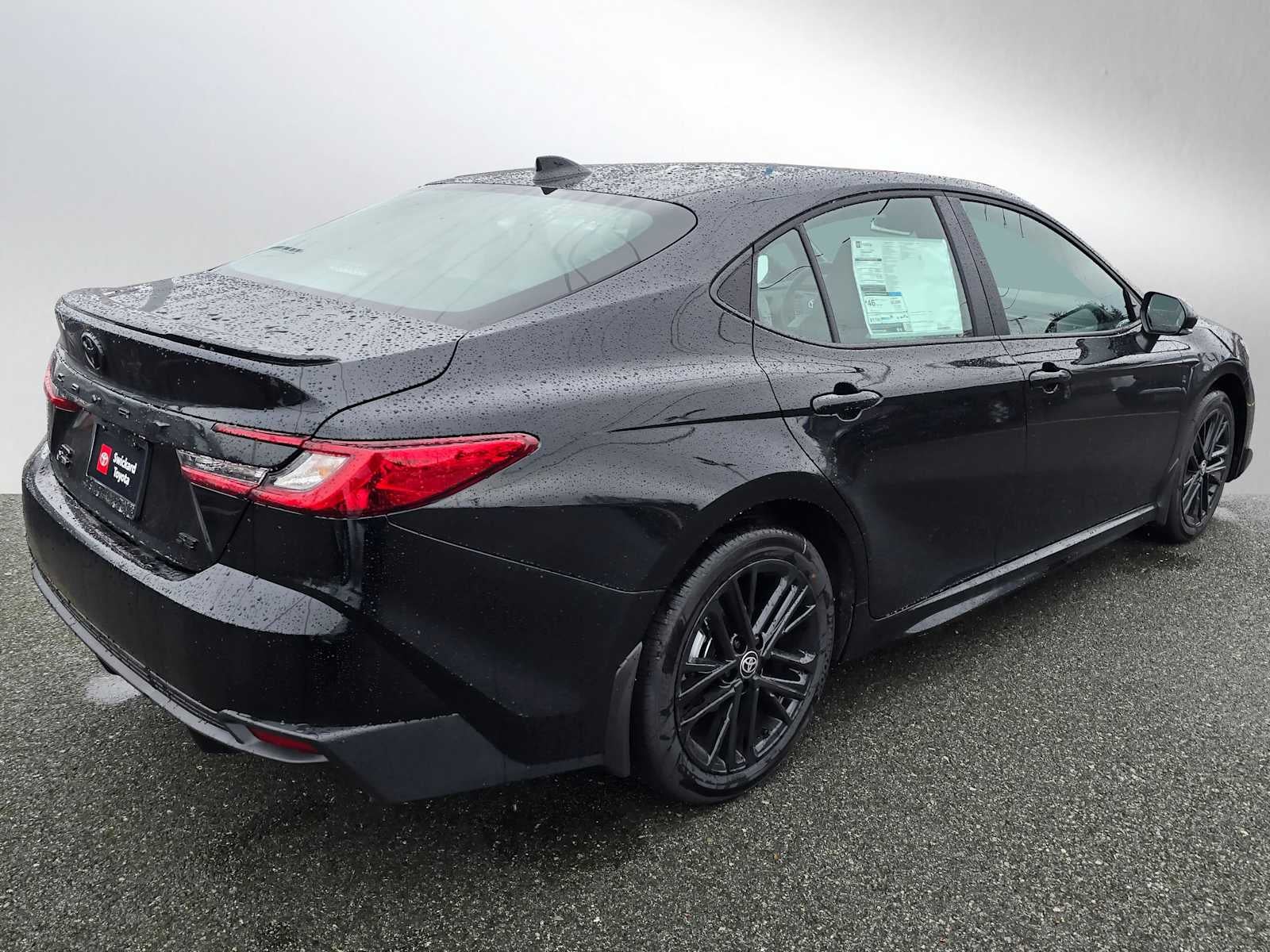 2026 Toyota Camry SE AWD