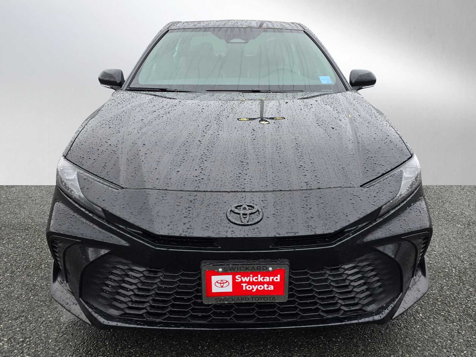 2026 Toyota Camry SE AWD
