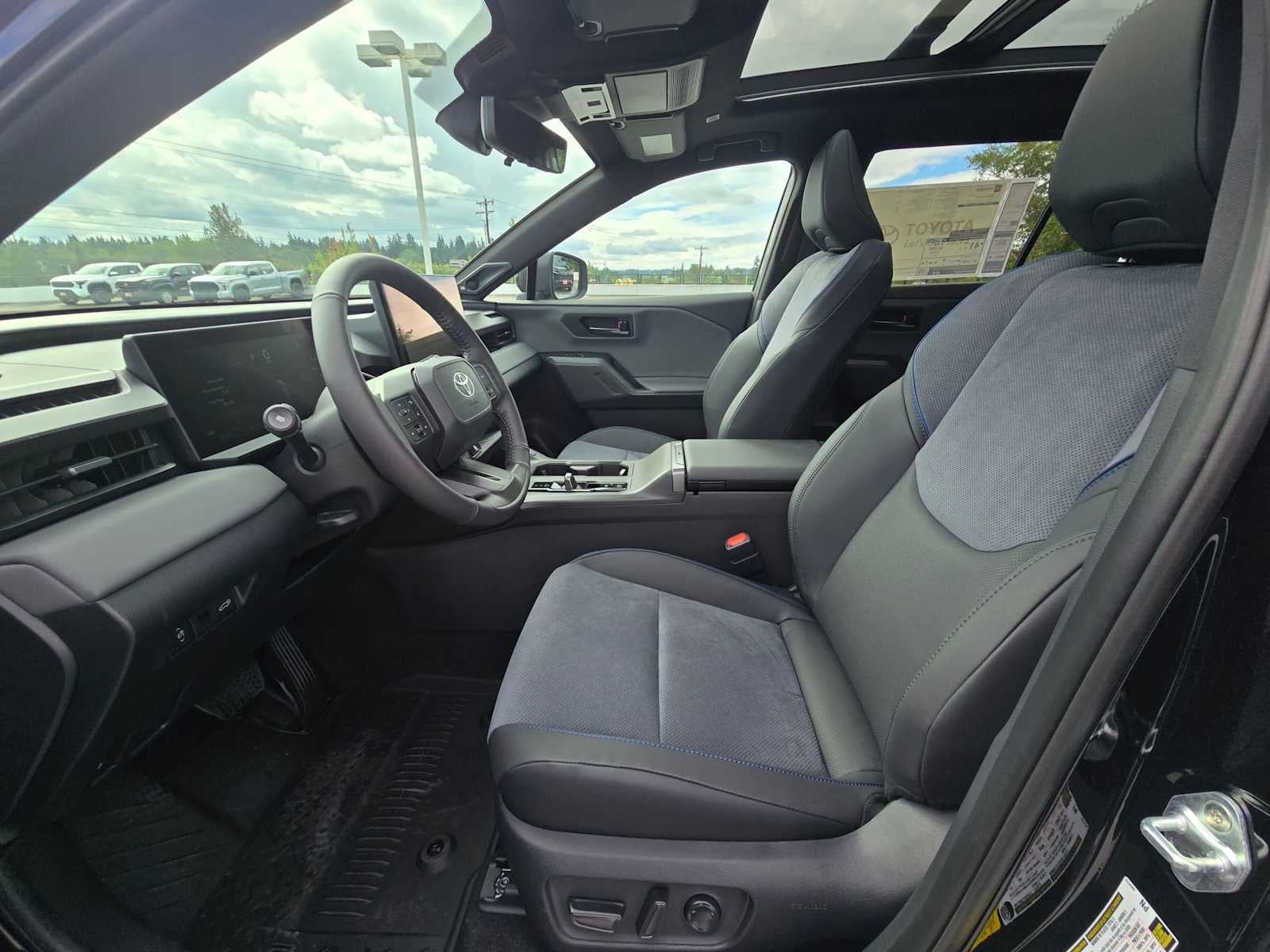 2026 Toyota RAV4 XSE