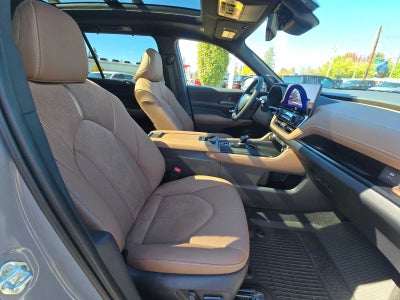 2026 Toyota Grand Highlander Hybrid MAX Platinum