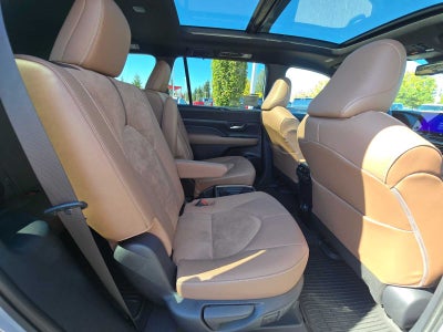 2026 Toyota Grand Highlander Hybrid MAX Platinum