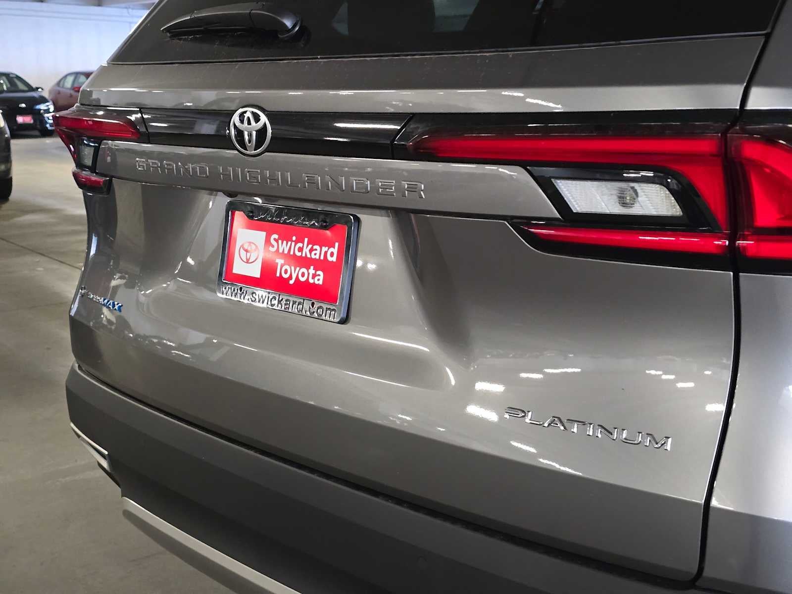 2026 Toyota Grand Highlander Hybrid MAX Platinum