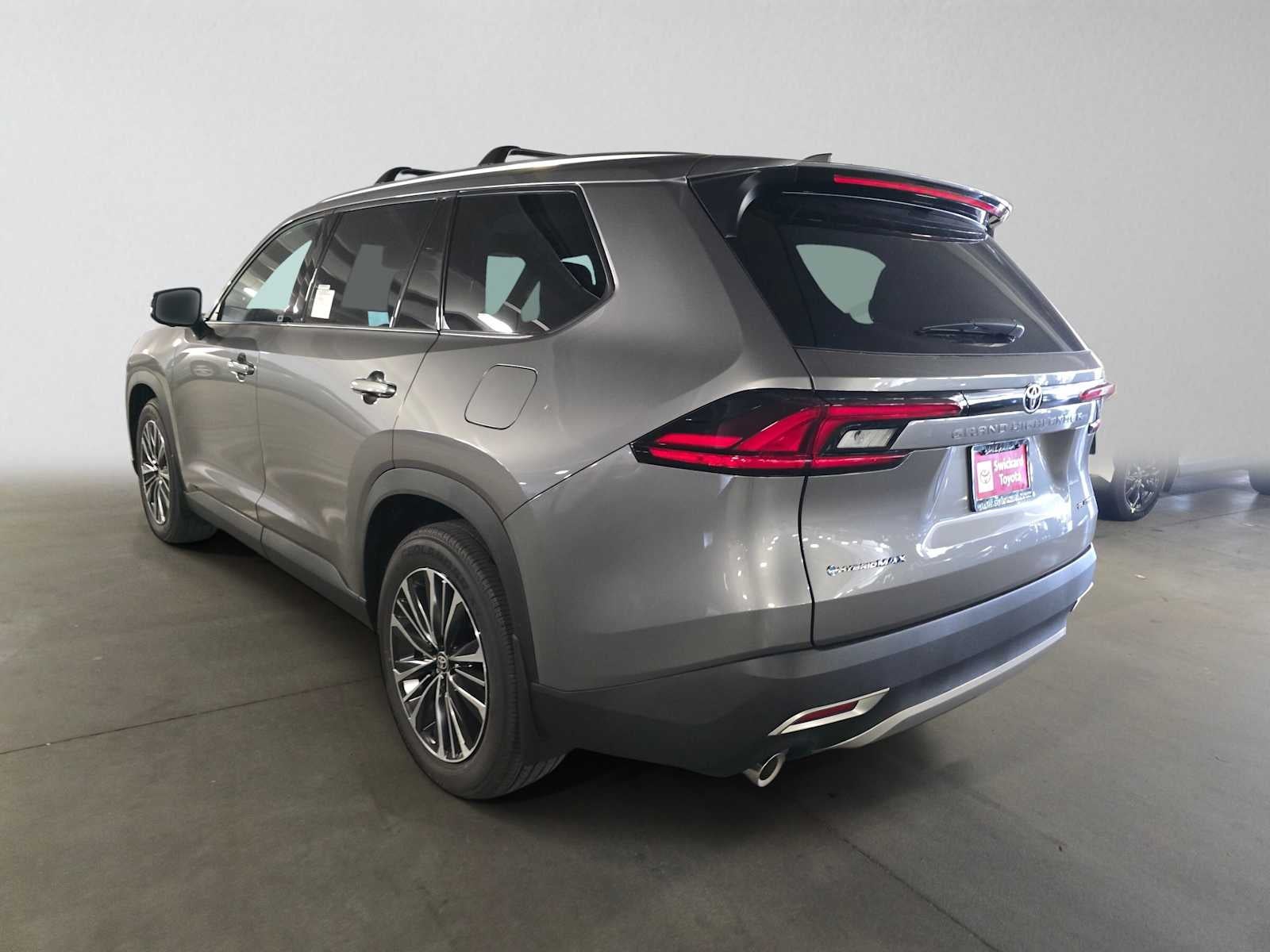 2026 Toyota Grand Highlander Hybrid MAX Platinum