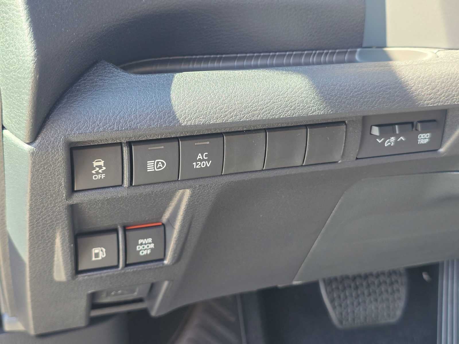 2026 Toyota Sienna Woodland Edition