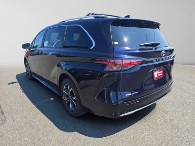 2026 Toyota Sienna Platinum