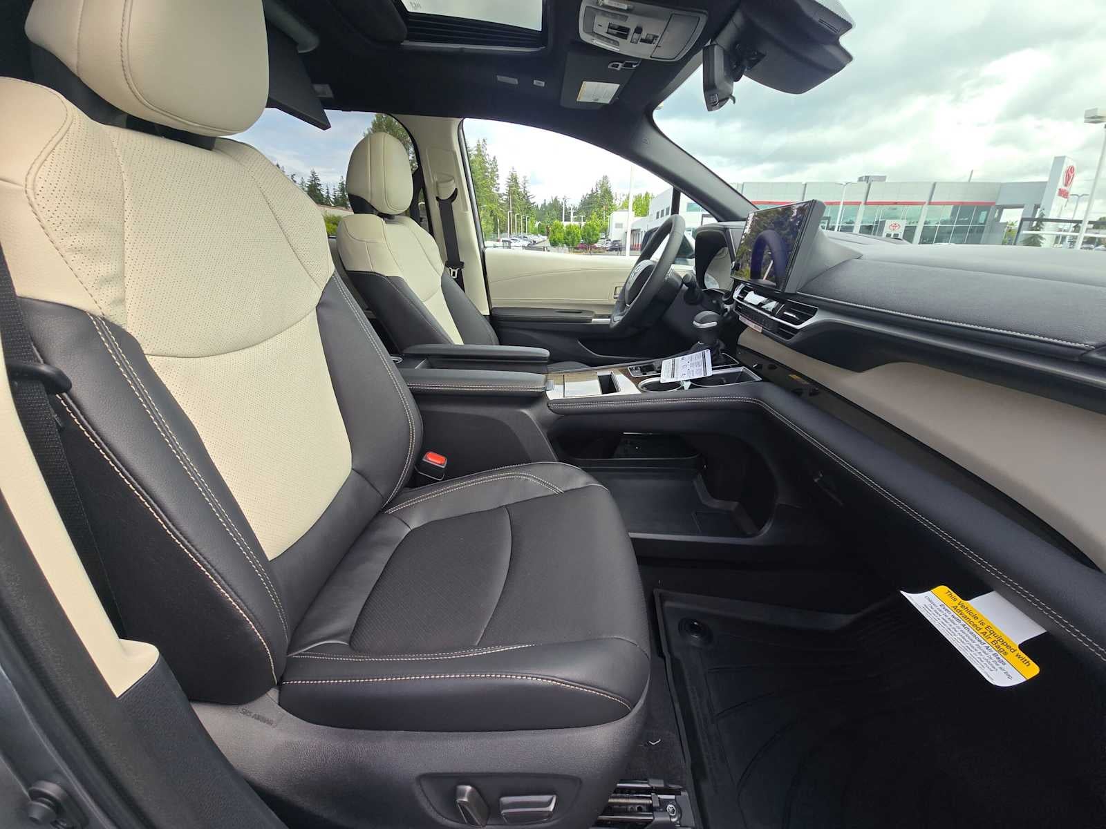 2026 Toyota Sienna Platinum