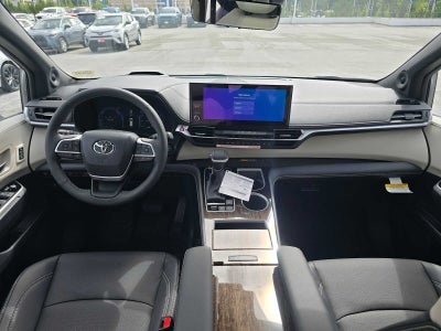 2026 Toyota Sienna Platinum