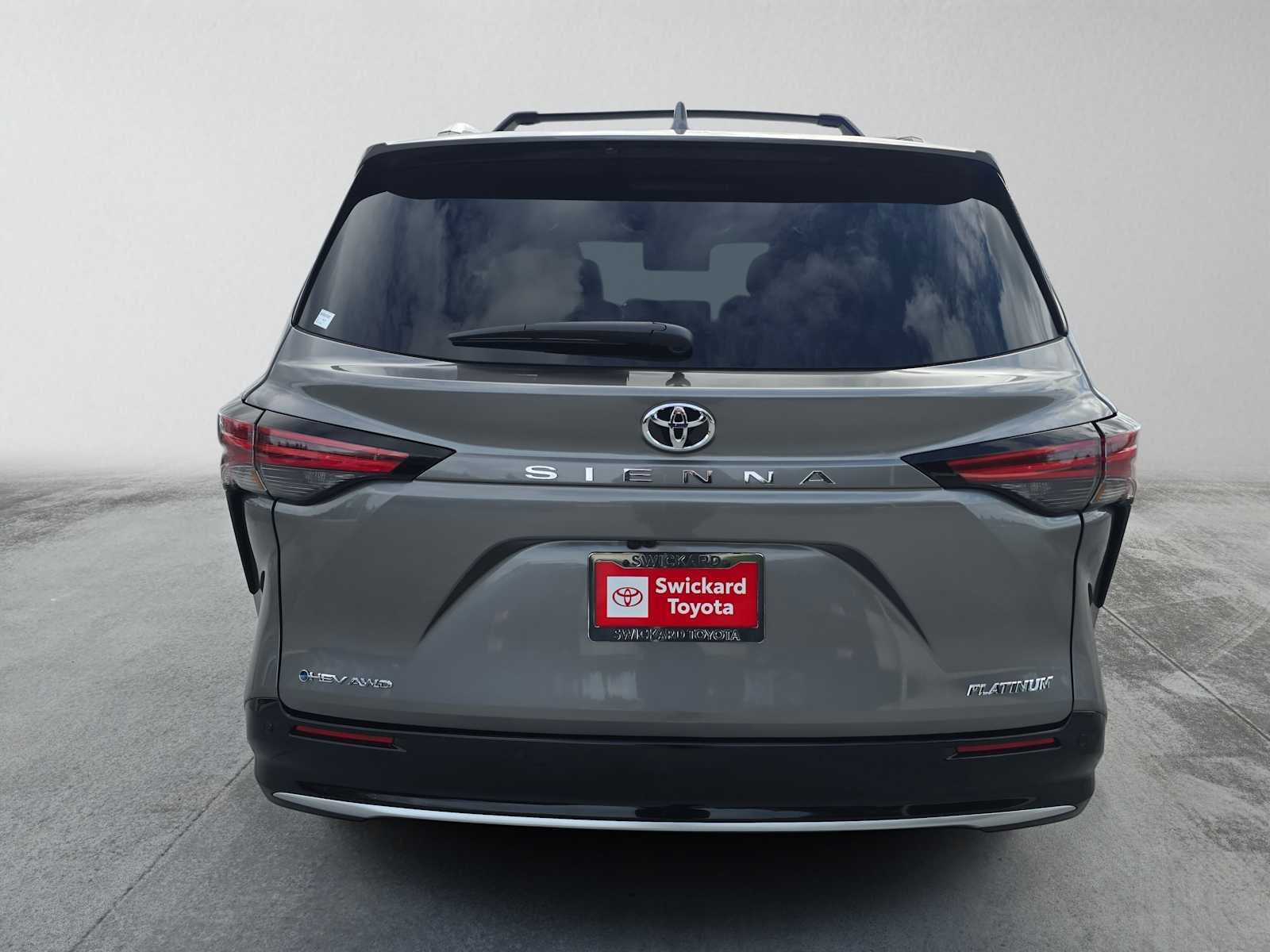 2026 Toyota Sienna Platinum