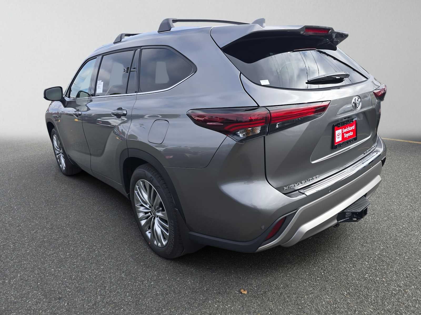 2026 Toyota Highlander Platinum