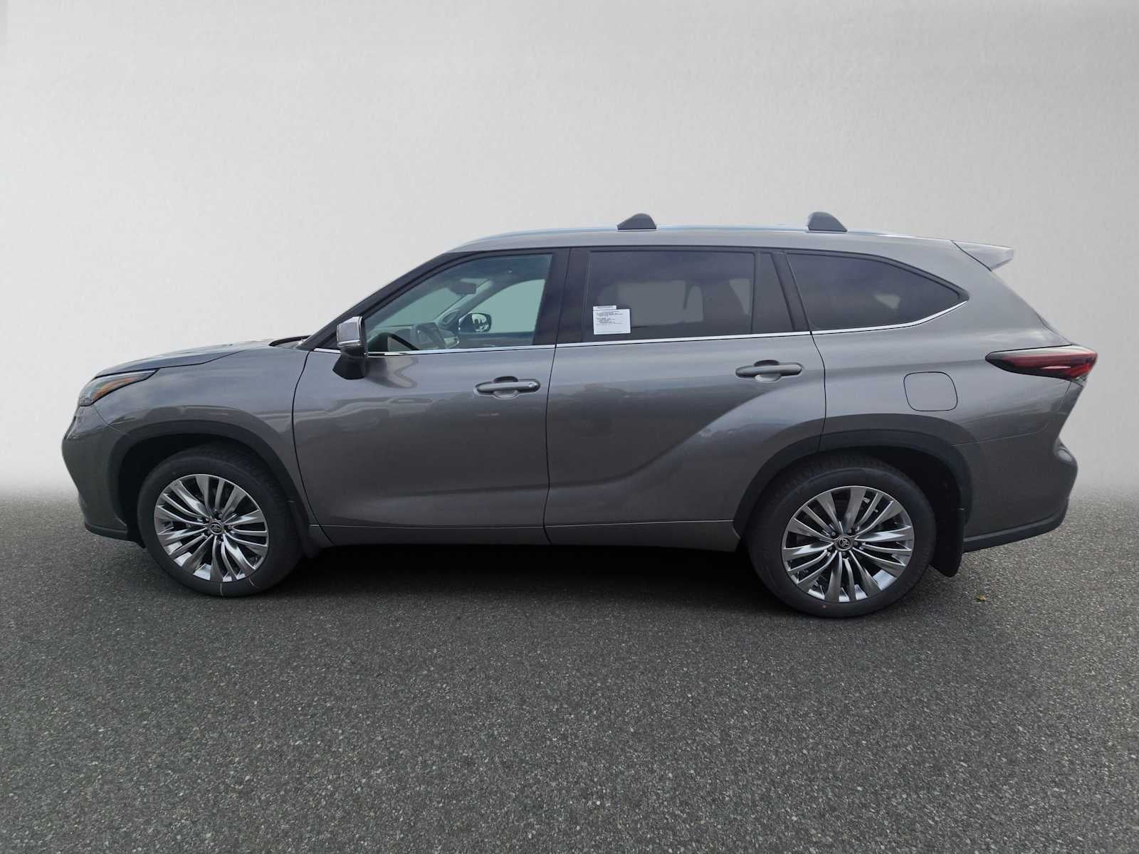 2026 Toyota Highlander Platinum