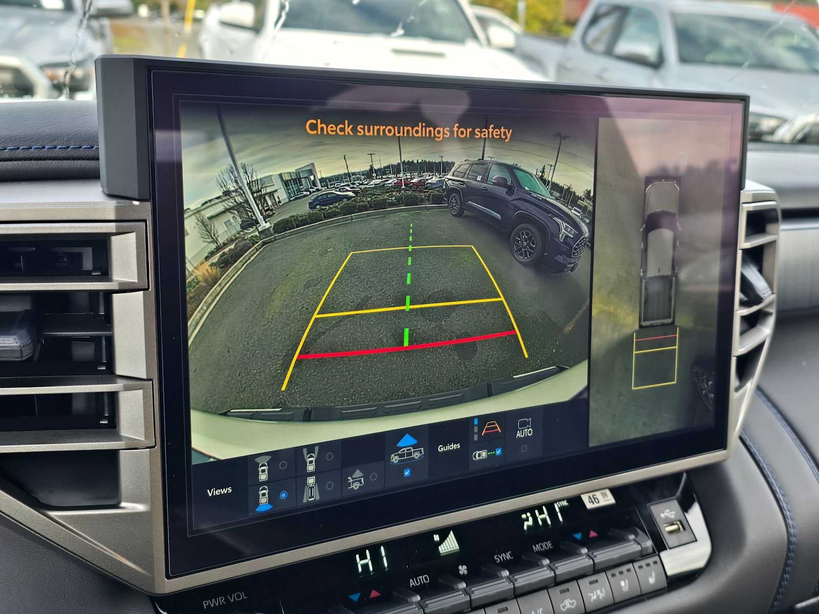 2026 Toyota Tundra i-FORCE MAX Tundra Platinum