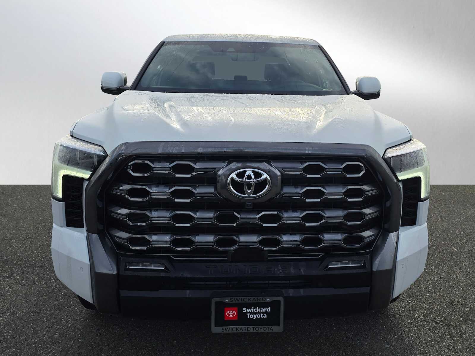 2026 Toyota Tundra i-FORCE MAX Tundra Platinum