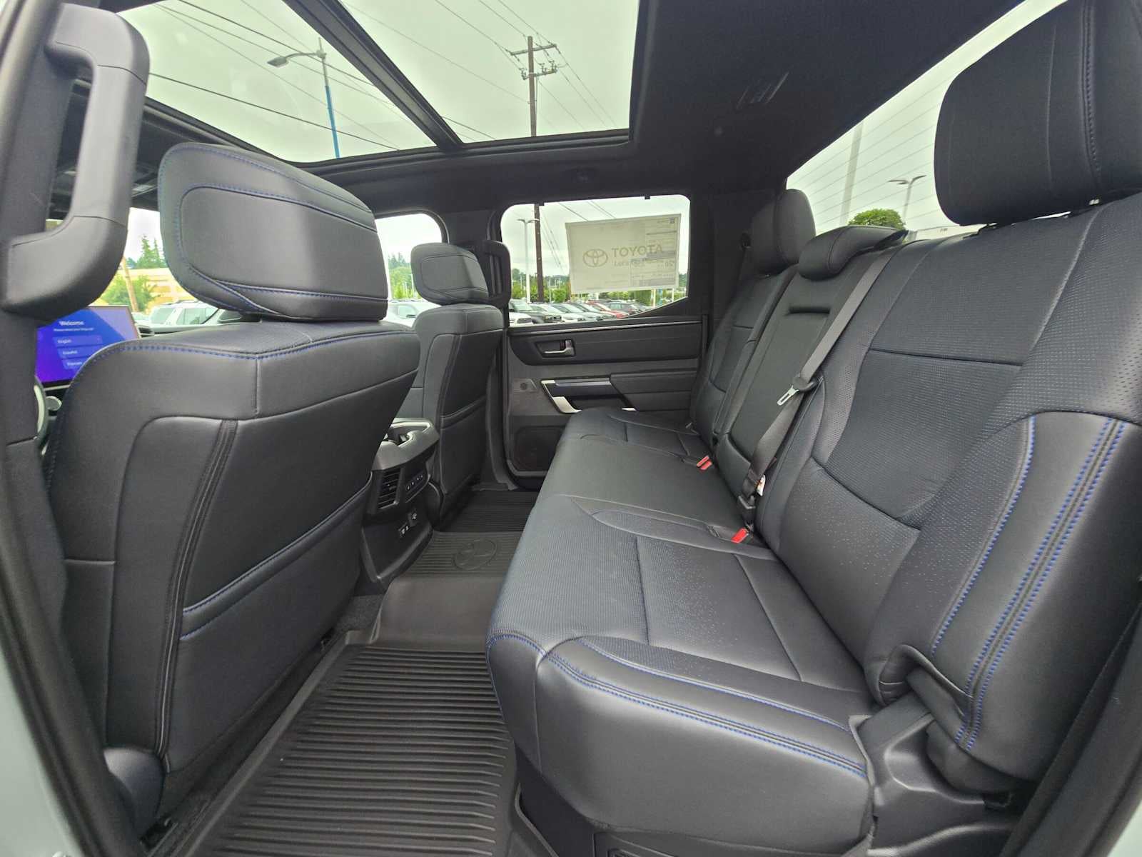 2026 Toyota Tundra i-FORCE MAX Tundra Platinum