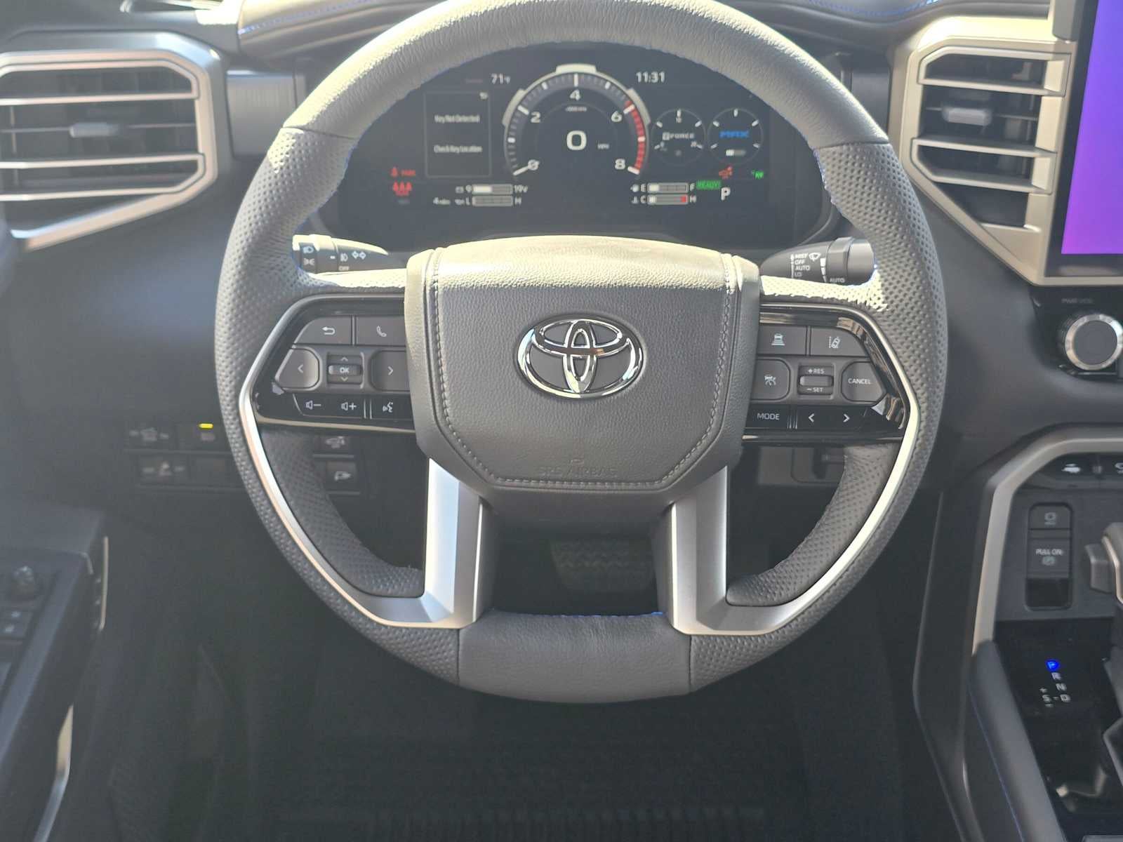 2026 Toyota Tundra i-FORCE MAX Tundra Platinum