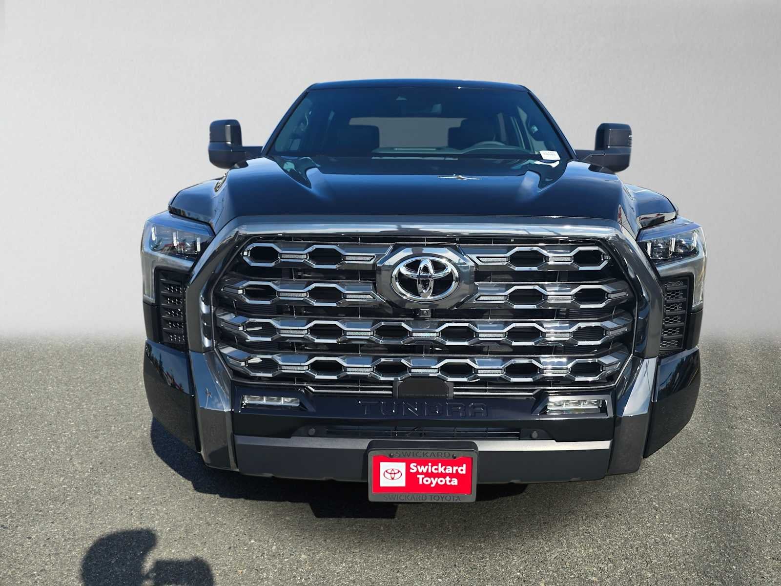 2026 Toyota Tundra i-FORCE MAX Tundra Platinum