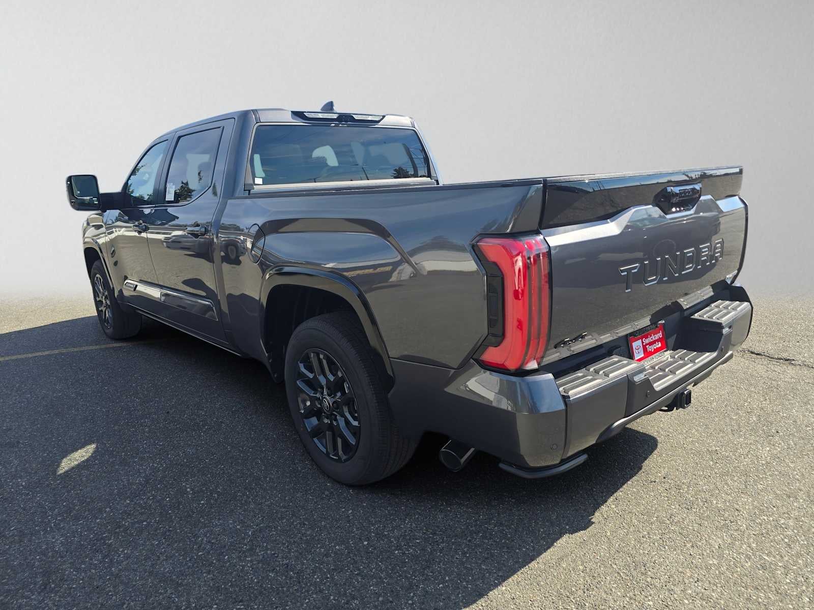 2026 Toyota Tundra i-FORCE MAX Tundra Platinum