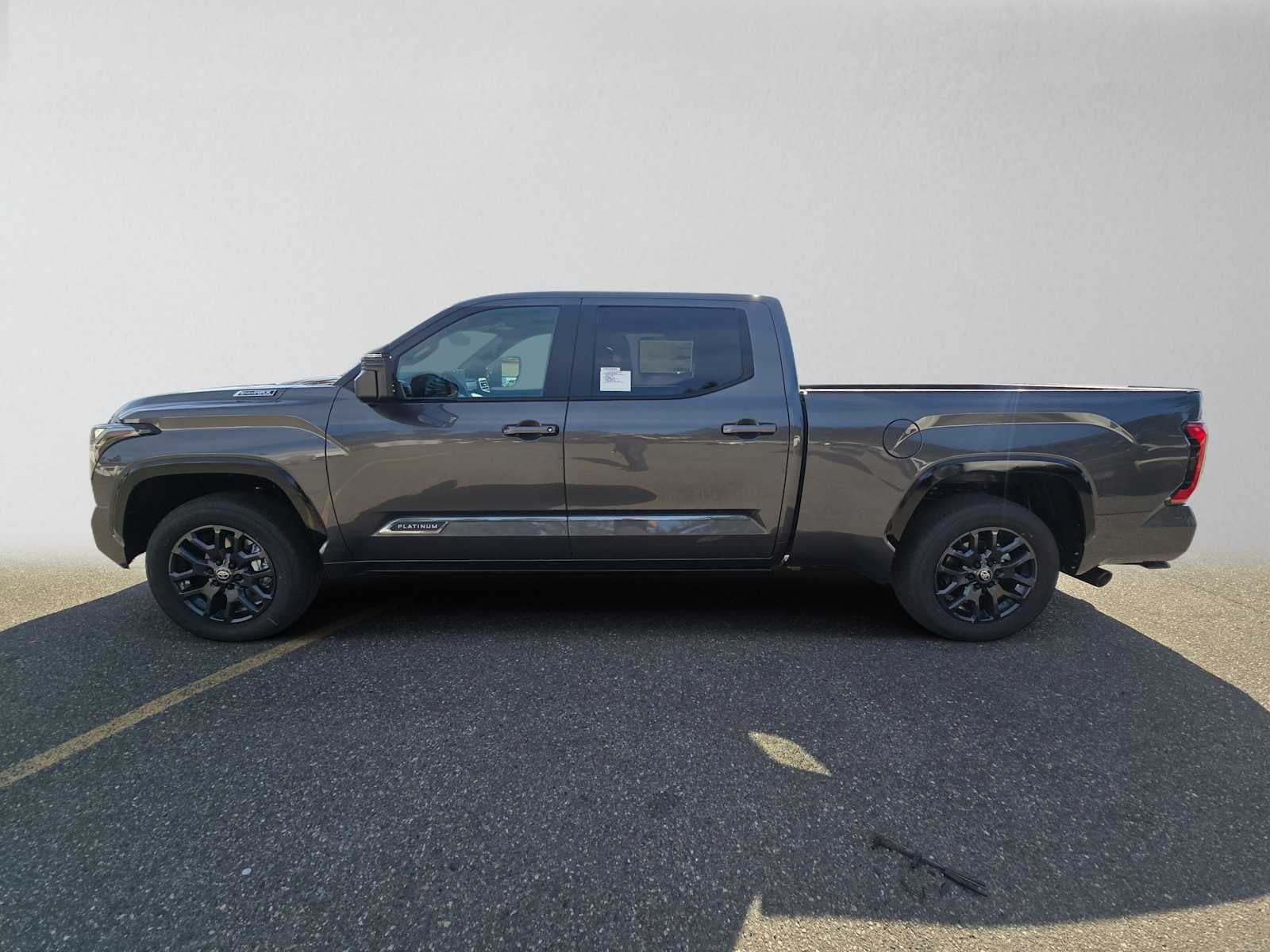 2026 Toyota Tundra i-FORCE MAX Tundra Platinum