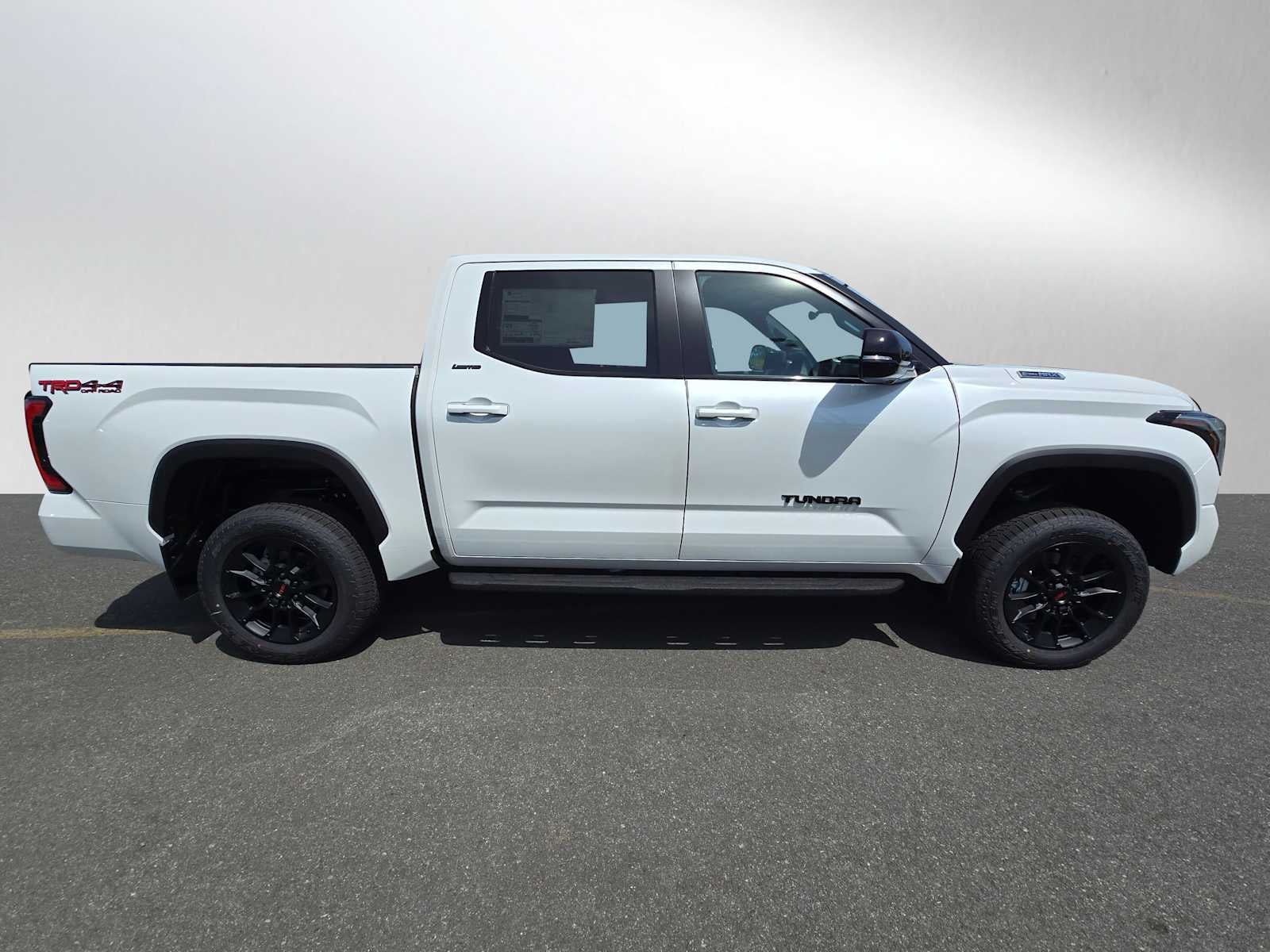 2026 Toyota Tundra i-FORCE MAX Tundra Limited