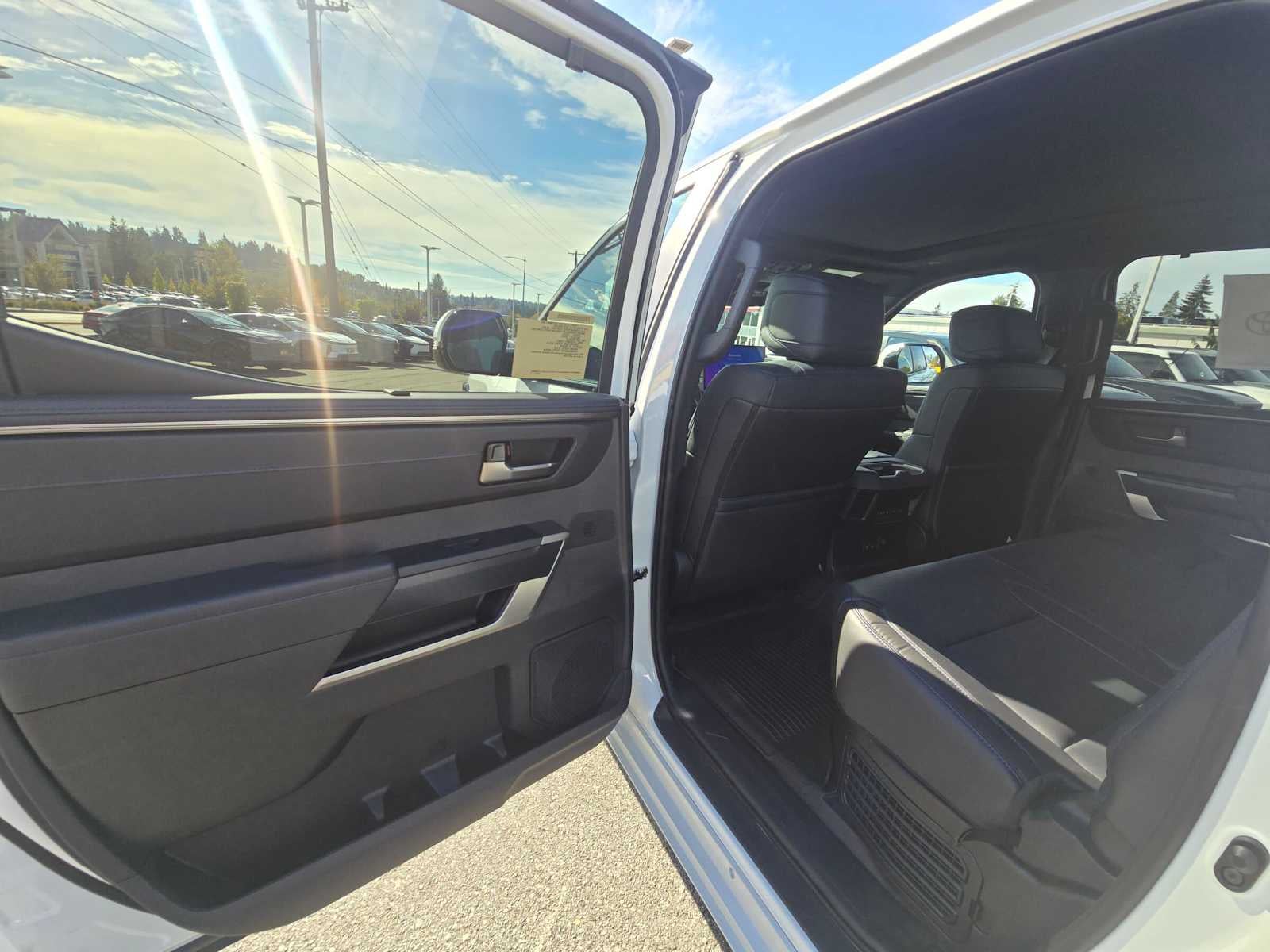 2026 Toyota Tundra i-FORCE MAX Tundra Platinum